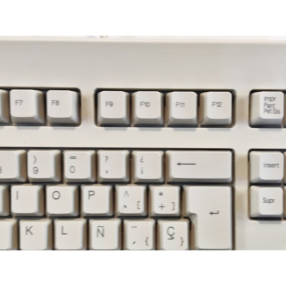 Keytronic Model E05366SPPS2-C Wired PS/2 Spanish Keyboard with USB Adapter - Picture 9 of 16